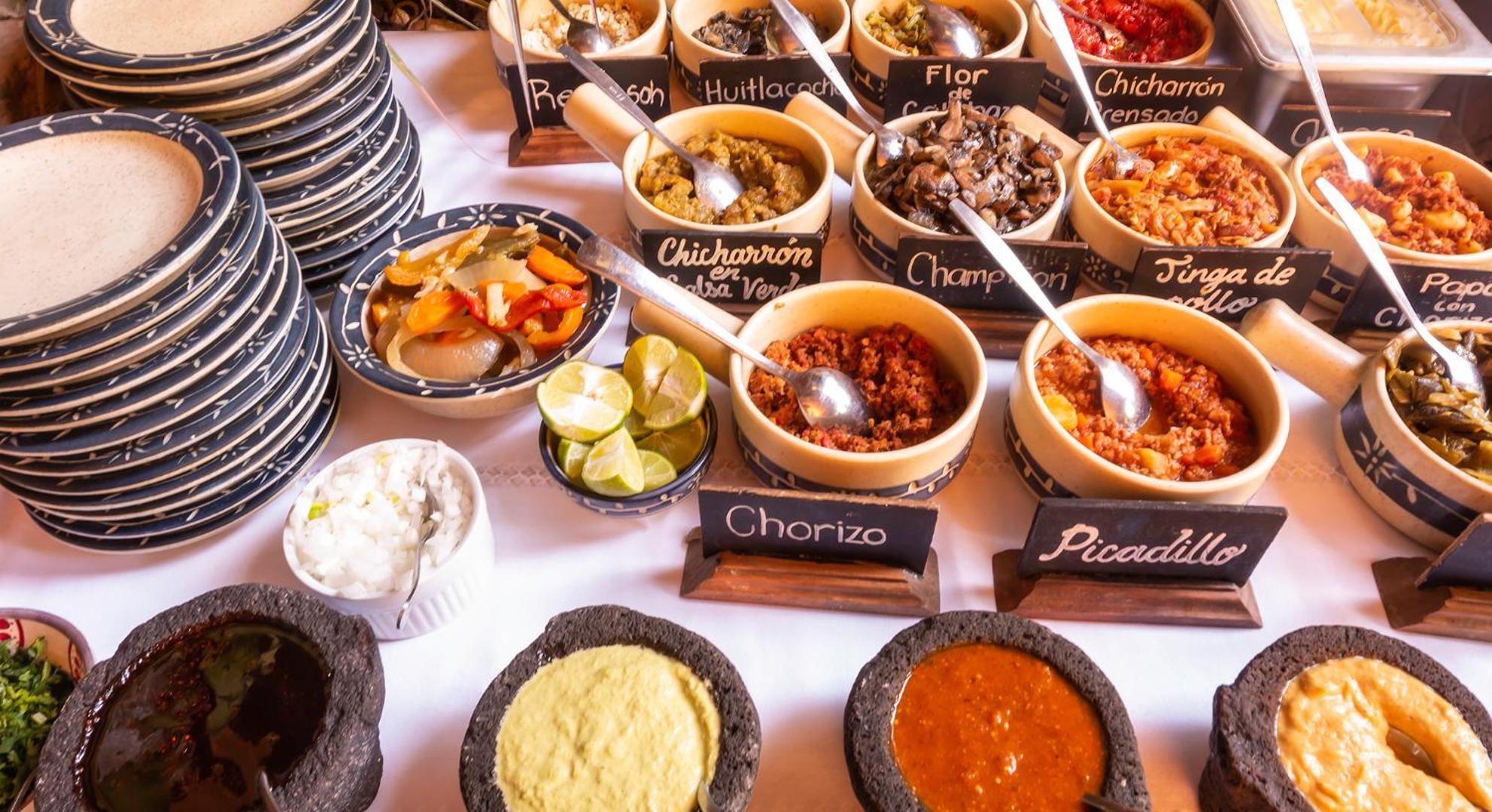 Meson De Leyendas Breakfast & Downtown Вале де Браво Екстериор снимка